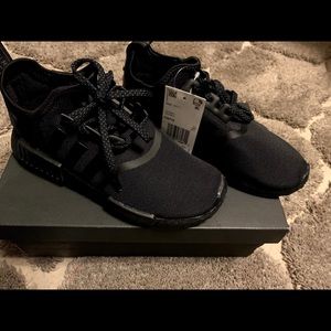 NEW Adidas NMD_R1 C
